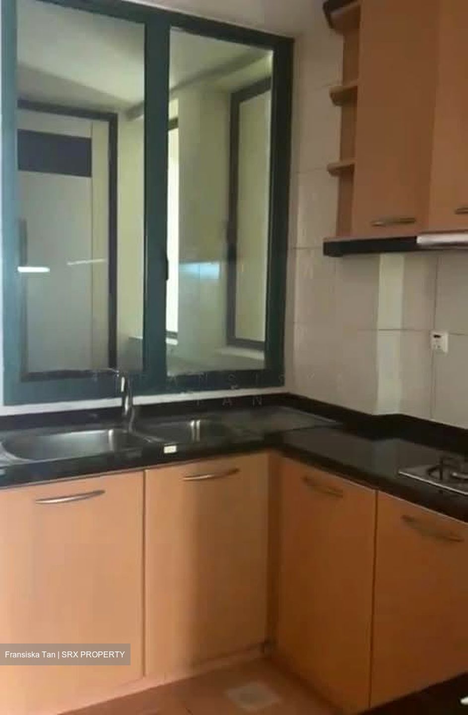 Pebble Bay (D15), Condominium #557978971